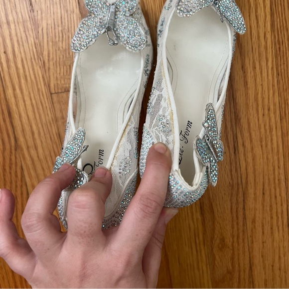 Cinderella Butterfly lace & Crystal Wedding/Cosplay Heels - Picture 9 of 10